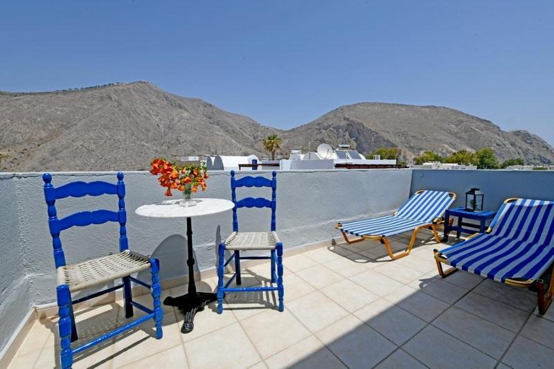 Lunar Santorini Hotel Períssa Eksteriør bilde