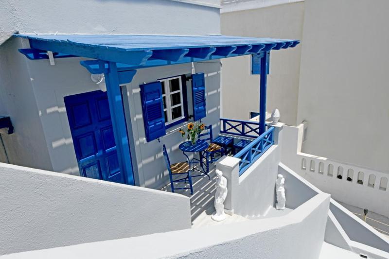 Lunar Santorini Hotel Períssa Eksteriør bilde