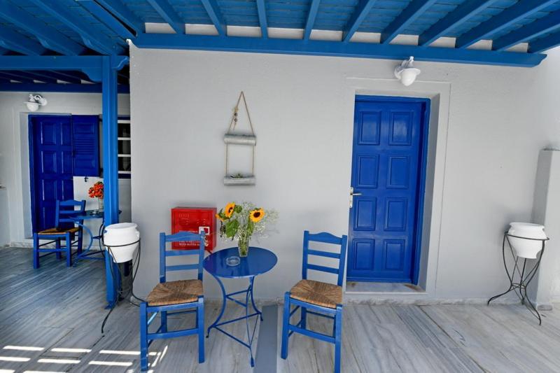Lunar Santorini Hotel Períssa Eksteriør bilde