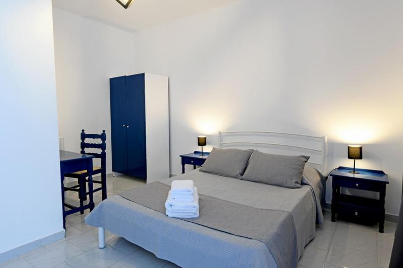 Lunar Santorini Hotel Períssa Eksteriør bilde