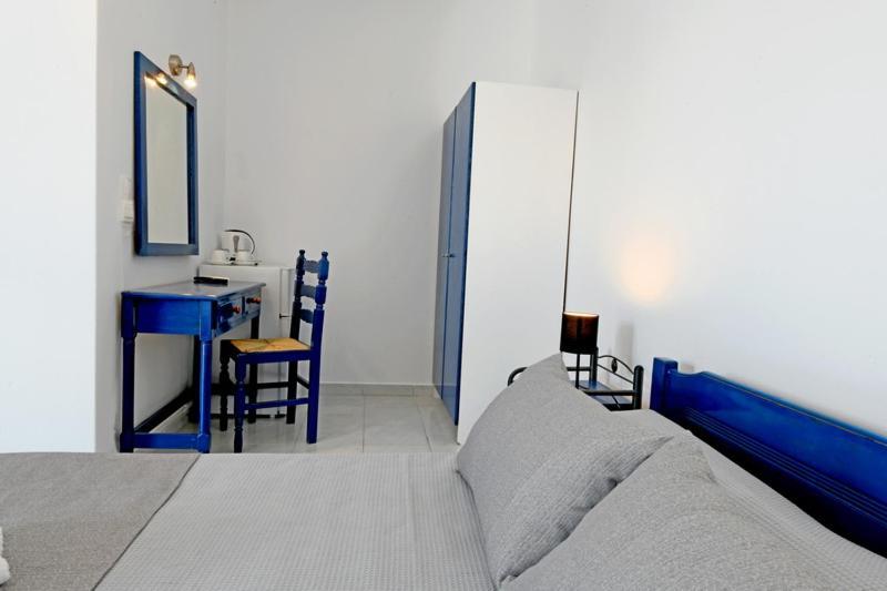 Lunar Santorini Hotel Períssa Eksteriør bilde